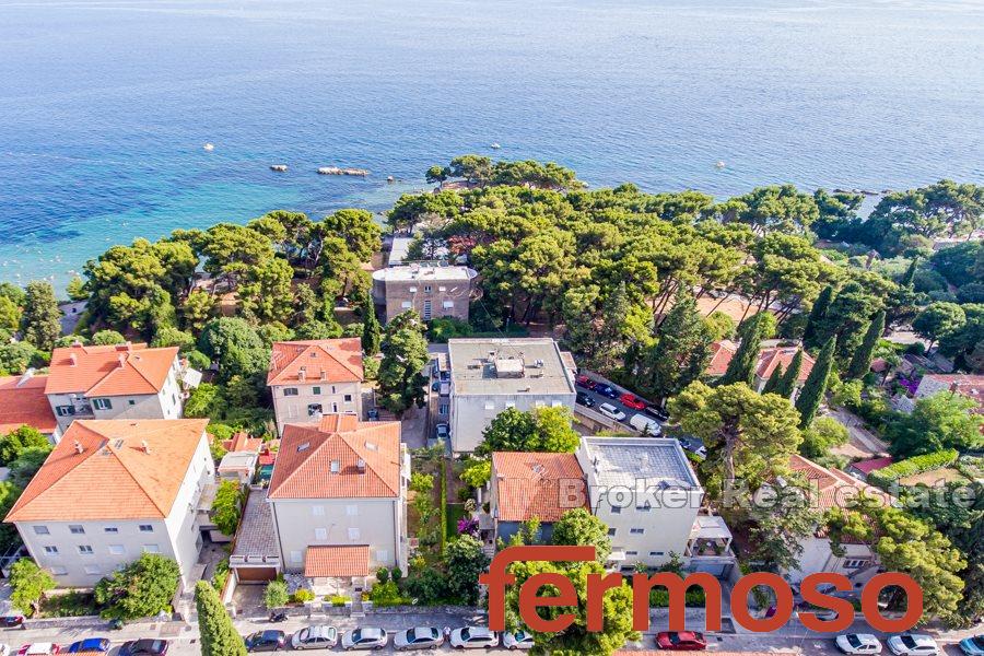 Bačvice – Zweistöckiges Haus mit Meerblick