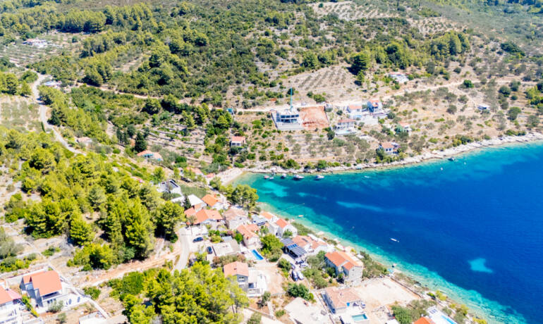 Baugrundstück in erster Meeresreihe