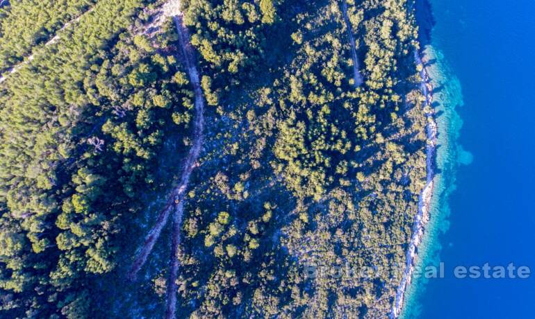 Bauland am Meer, zu verkaufen.